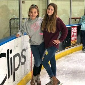 Meet your Posher, Evelyna